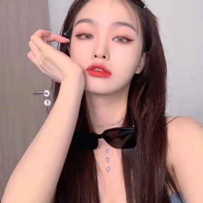 红楼梦第二部：黛玉葬花